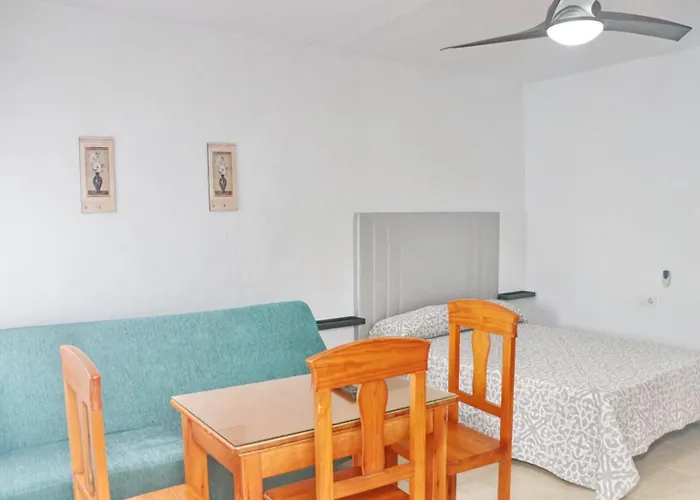 Velarde Iv Conil De La Frontera