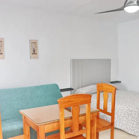 Velarde Iv كونيل ذي لا فرونتيرا